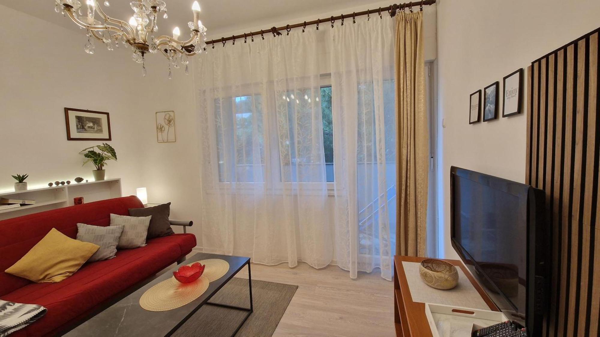 Apartments Godena ロヴィニ エクステリア 写真