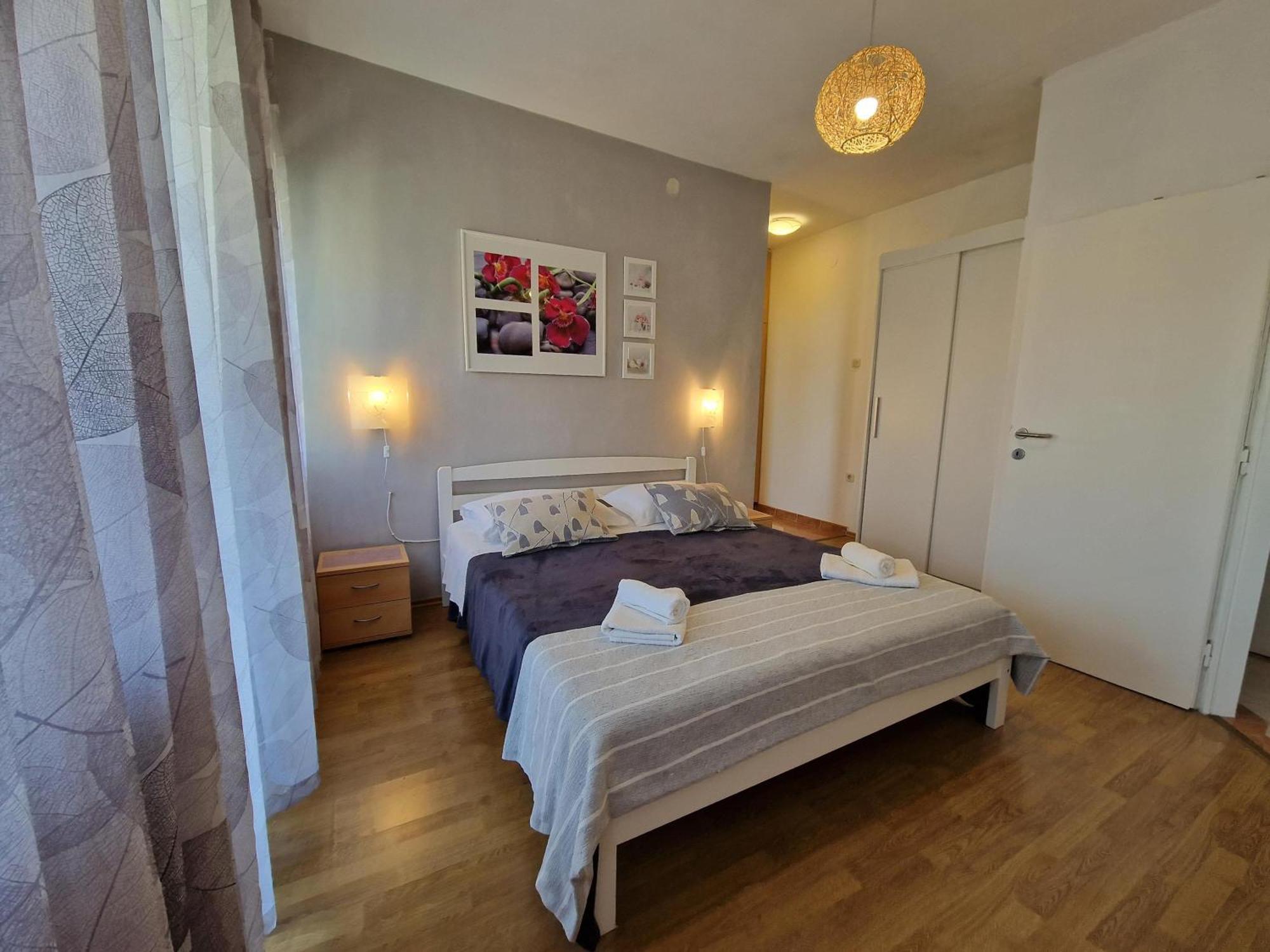 Apartments Godena ロヴィニ エクステリア 写真